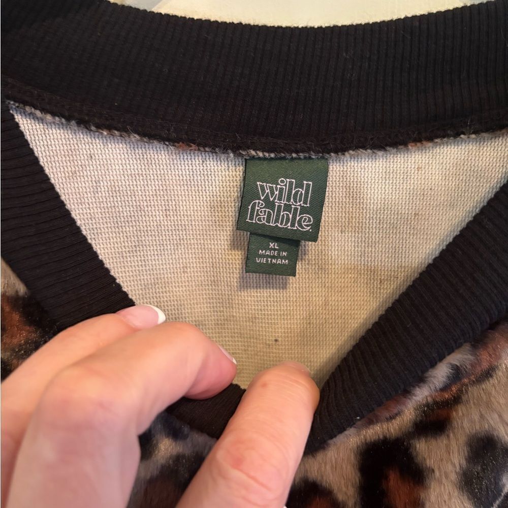 Wild Fable Animal Print Faux Fur Top - Picture 3 of 4